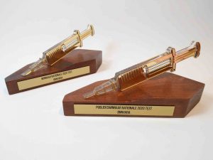 houten-award-injectie-goud
