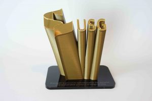 logo-award-goud-awardguru-3dprint